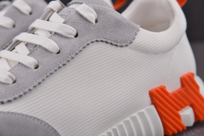 H**mes bouncing sneaker