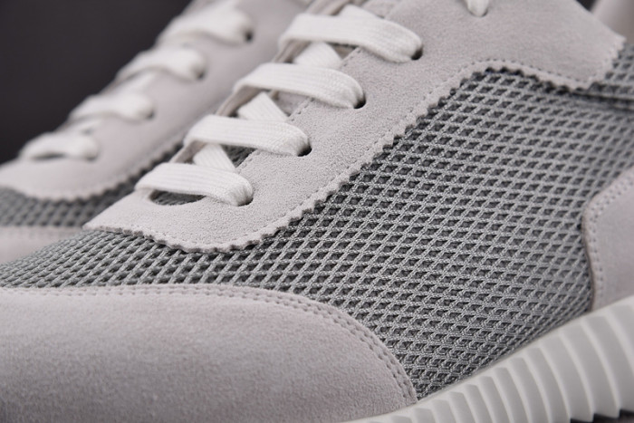 H**mes bouncing sneaker