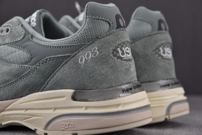New Balance 993 MiUSA Kith Pistachio MR993KH1