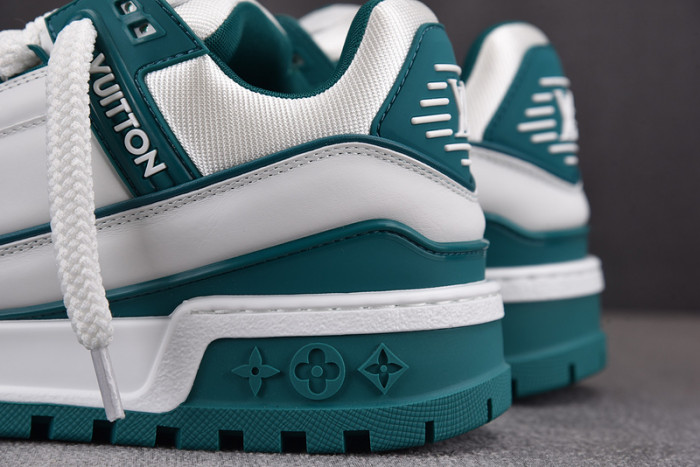 LV TRAINER Maxxi SNEAKER 2406208