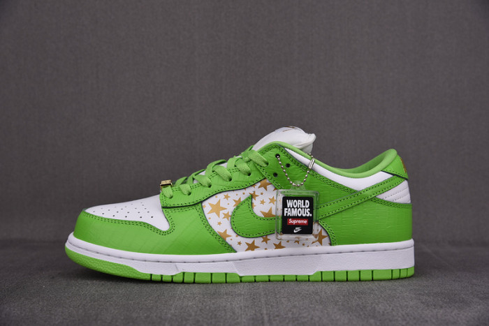 nike sb dunk low S*pre* stars mean green (2021) dh3228-101
