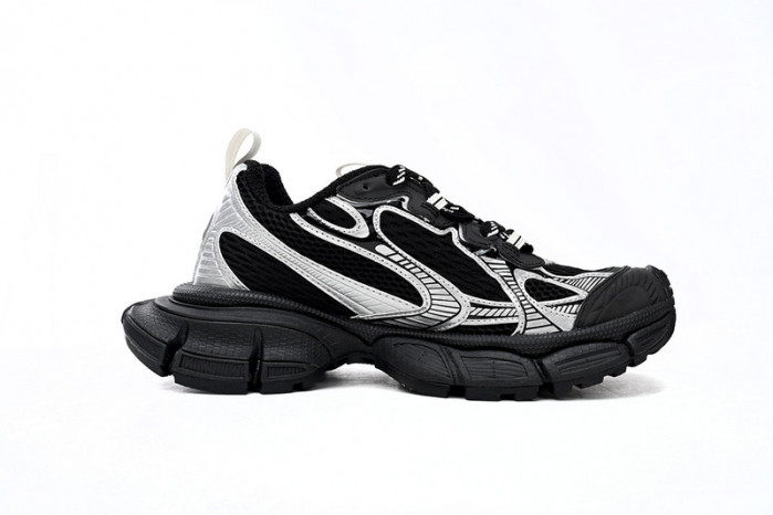 BLCG 3XL SNEAKER 734733 W2RB5 0218