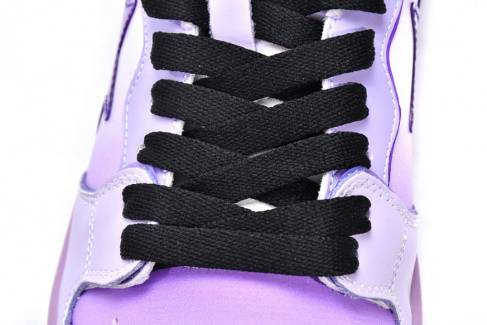 B*PE SNEAKER