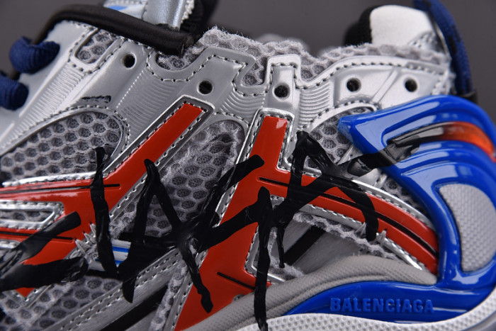 BLCG RUNNER SNEAKER 677403 W3RB6 1264