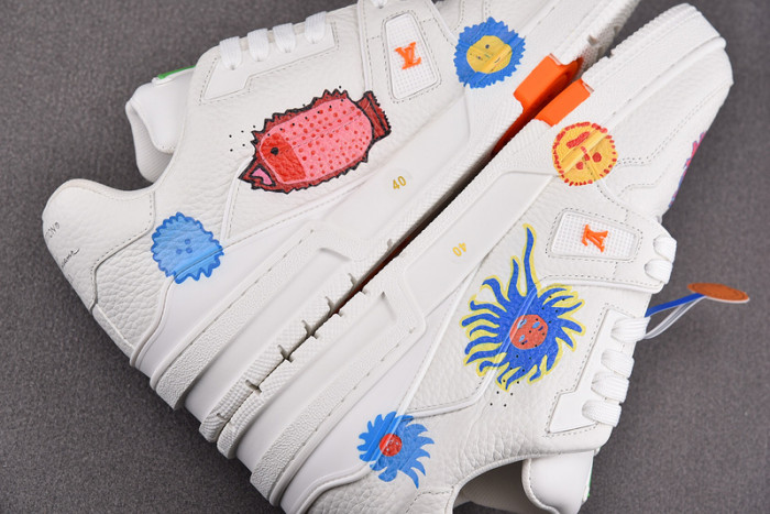 LV TRAINER SNEAKER