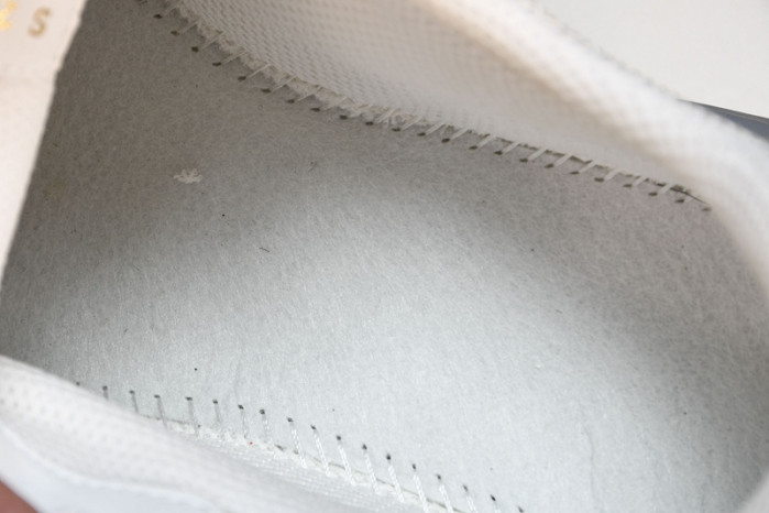Valentino Garavani MS-2960 Low-top Sneaker