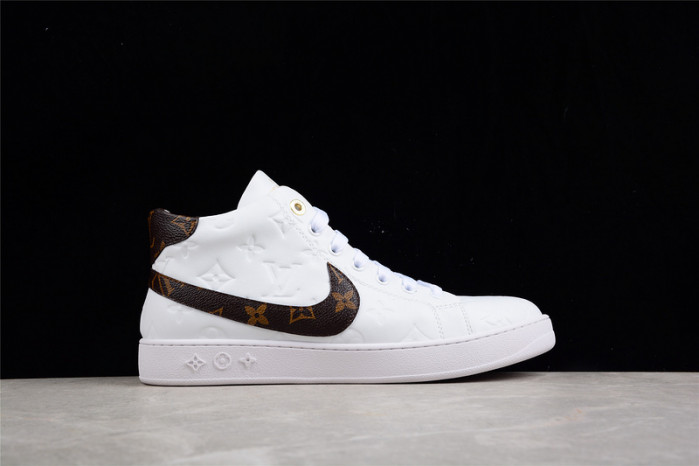LV TRAINER SNEAKER HIGH