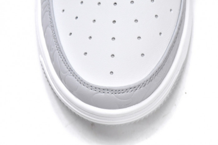 B*PE SNEAKER
