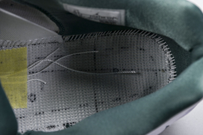 Air Jordan 4 “Oxidized Green” FQ8138-103
