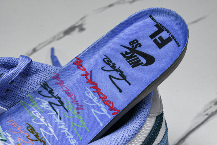 Nike SB Dunk Low Futura Laboratories Bleached Aqua HF6061-400
