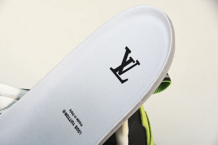 LV RUNNER TATIC SNEAKER 1A9JER