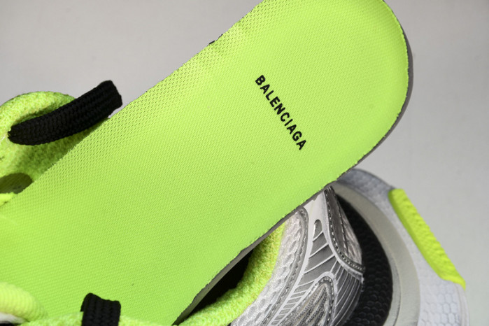 BLCG 3XL SNEAKER 734731 W3XL6 9031