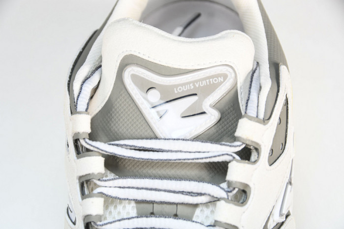 LV RUNNER TATIC SNEAKER 1A9TUZ