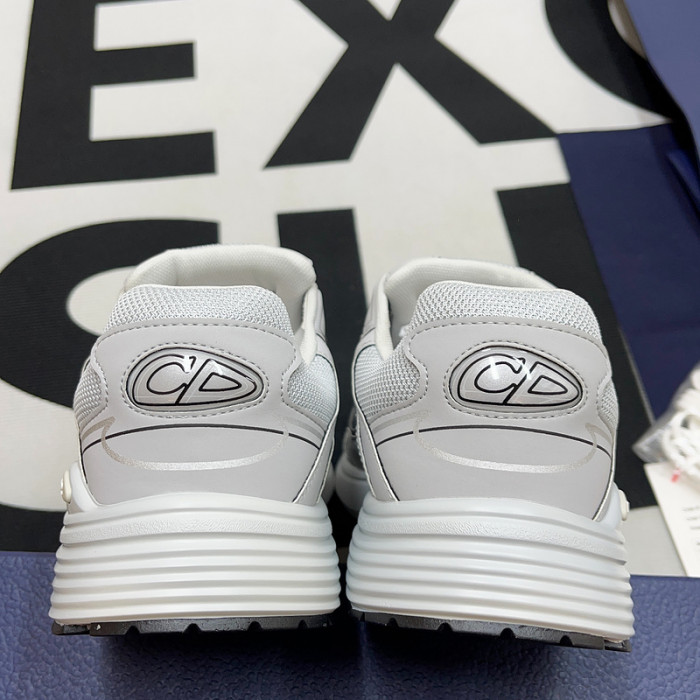 DR B30 Sneakers