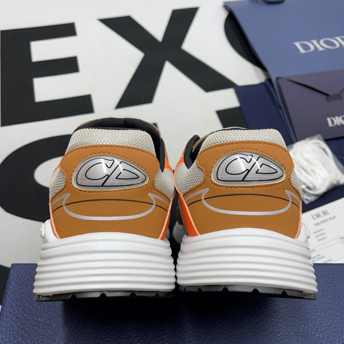 DR B30 Sneakers