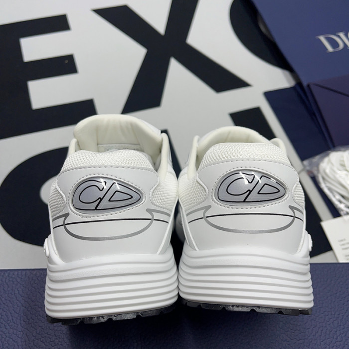 DR B30 Sneakers