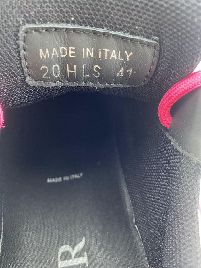 DR B22 SNEAKER