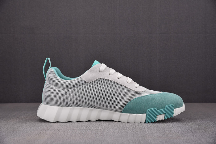 H**mes bouncing sneaker