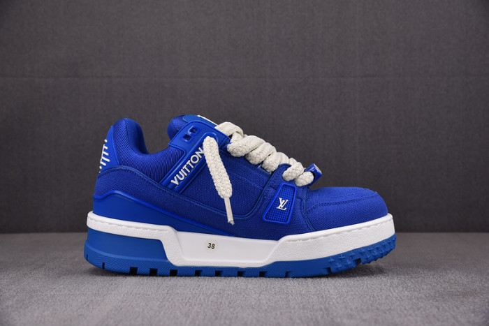 LV TRAINER SNEAKER