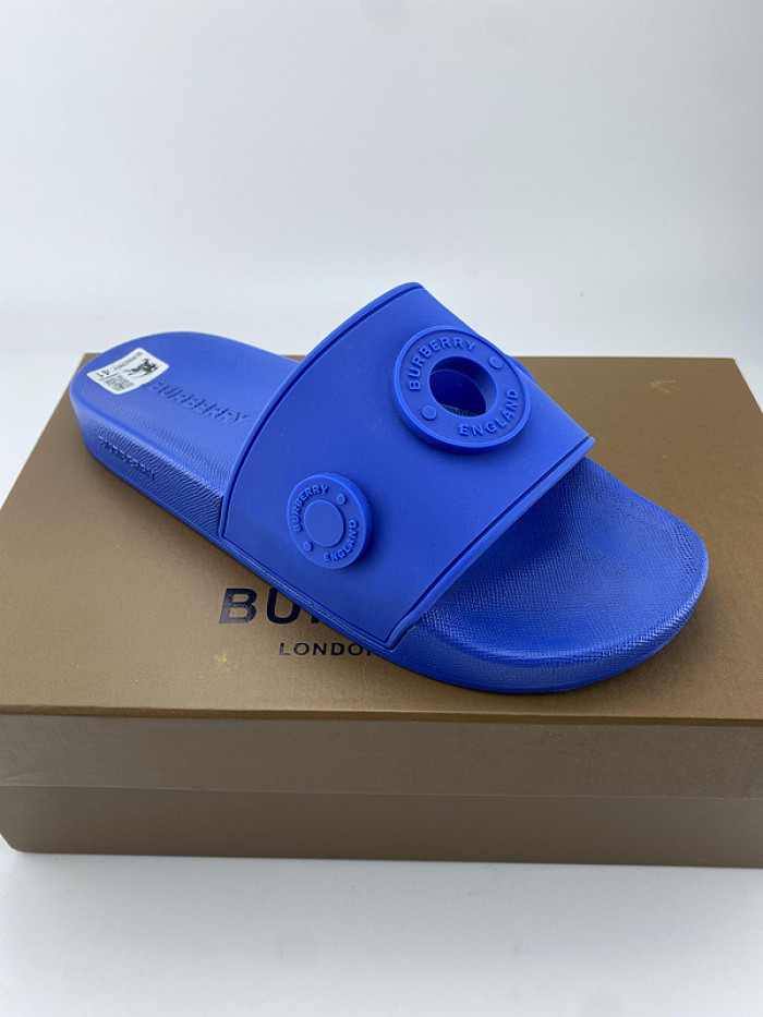 BUBERY SLIPPERS