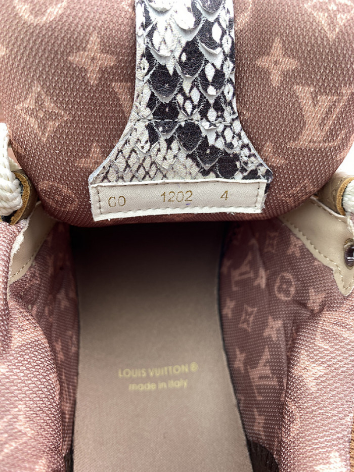 LV SKATE SNEAKER