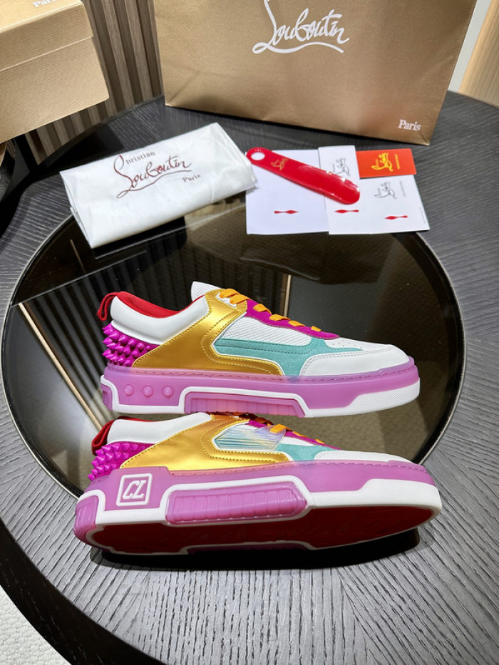 CLBSNEAKER