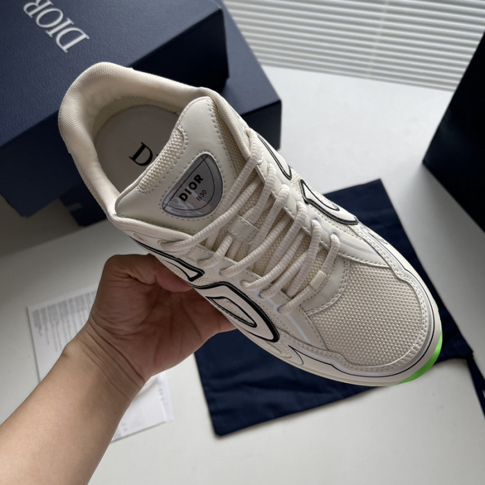 DR B30 Sneakers