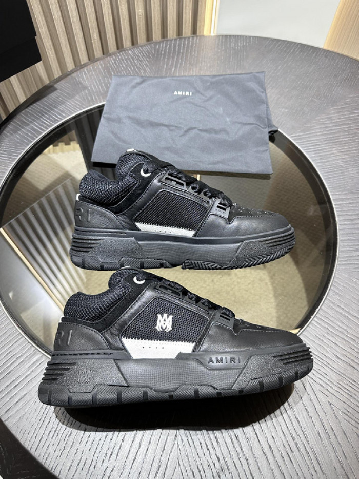AR1M1 Sneaker MA1
