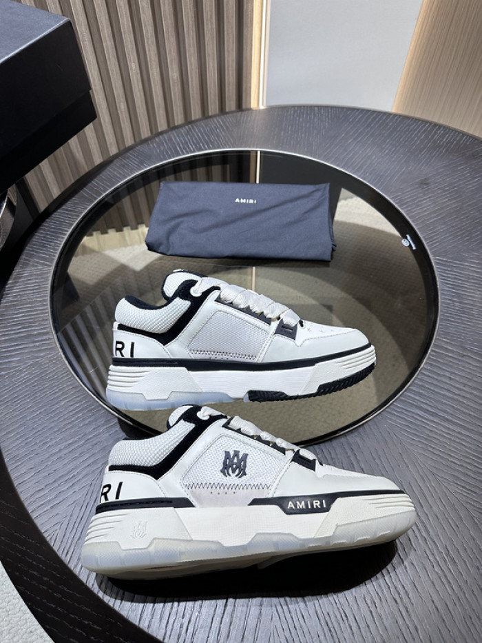 AR1M1 Sneaker MA1