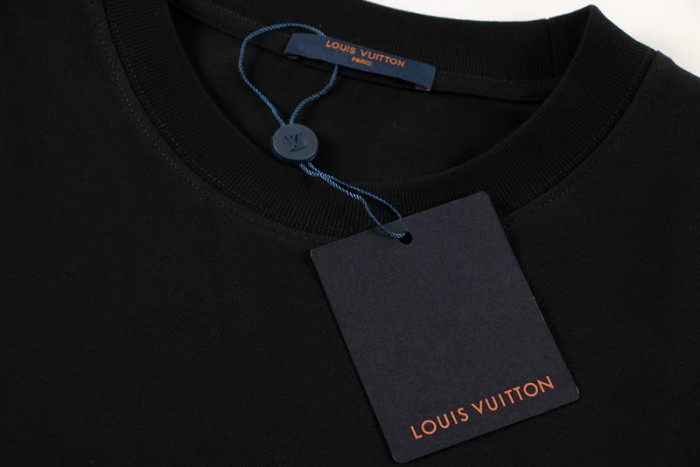L.V T-SHIRT 24062705