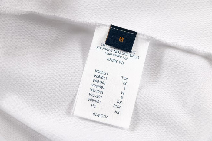 L.V T-SHIRT 24062708