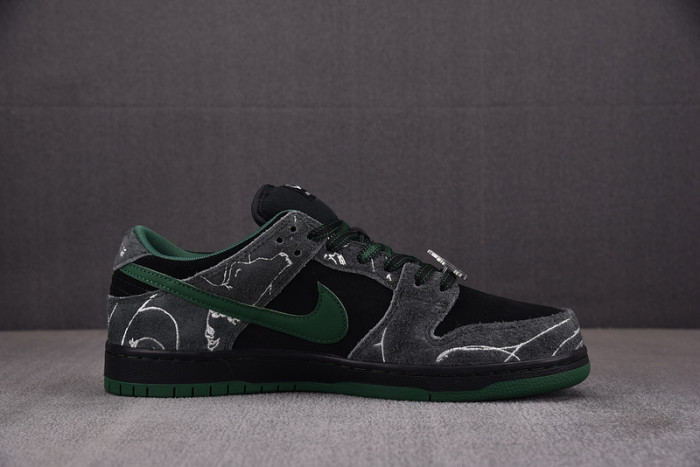 There Skateboards x Nike SB Dunk Low FD7743-001
