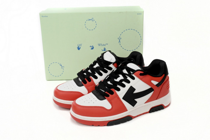 OFF-WHITE SNEAKER