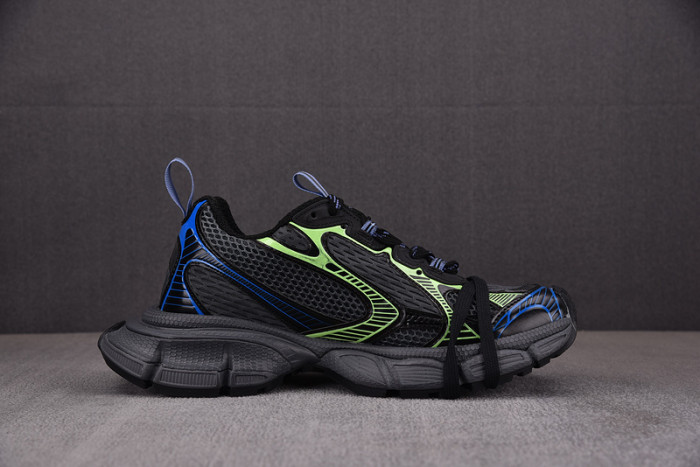 BLCG 3XL SNEAKER 734731 W3XL5 1143
