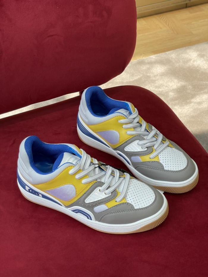 Gucc Sneakers