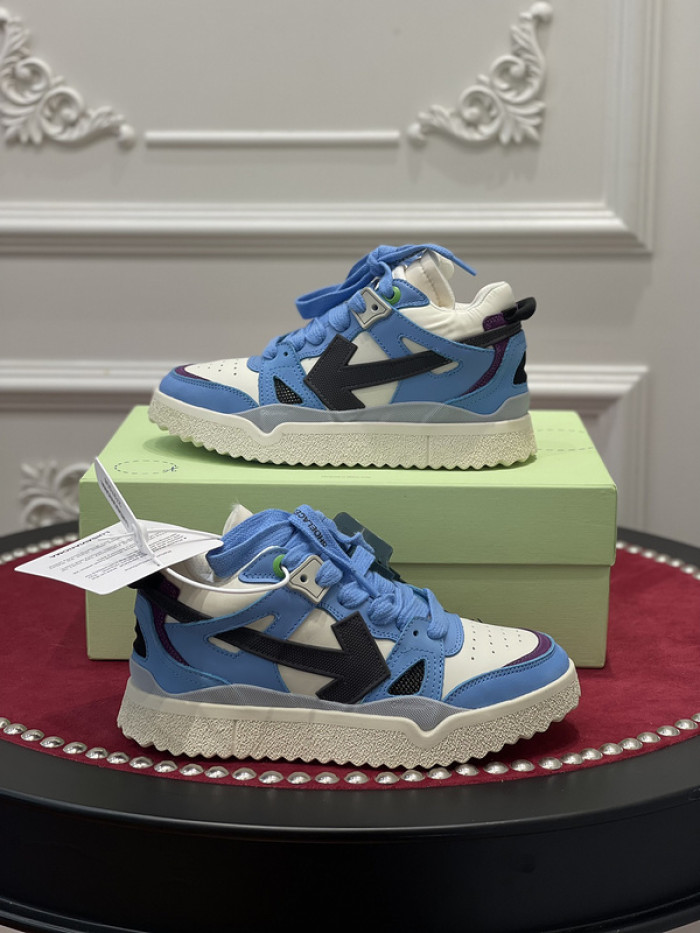 OFF-WHITE SNEAKER