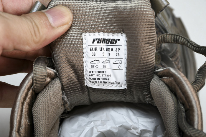 BLCG RUNNER SNEAKER 677402 W3RBQ 2010