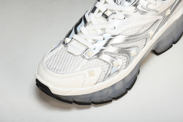 Valentino Garavani MS-2960 Low-top Sneaker
