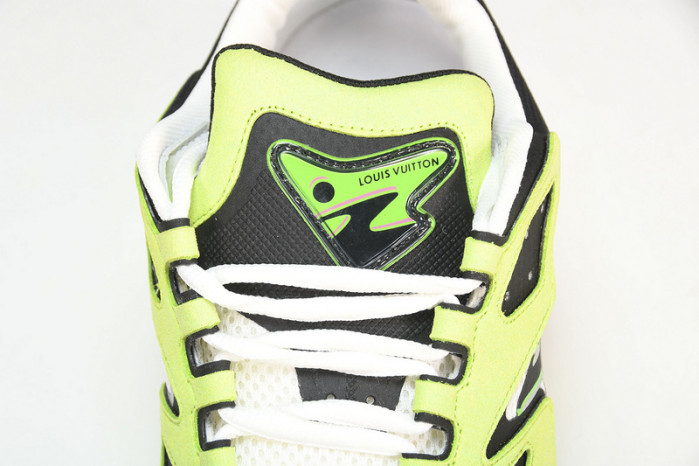 LV RUNNER TATIC SNEAKER 1A9JER