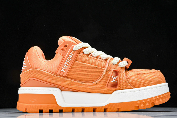 LV TRAINER Maxxi SNEAKER 24070401