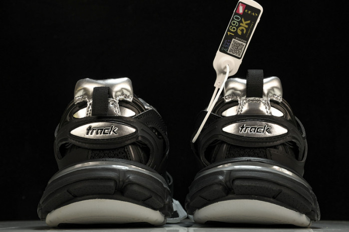BLCG TRACK SNEAKER 542436 W2FSC 1081