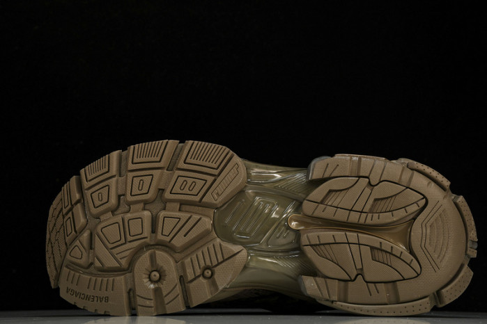 BLCG RUNNER SNEAKER 677402 W3RBQ 2010