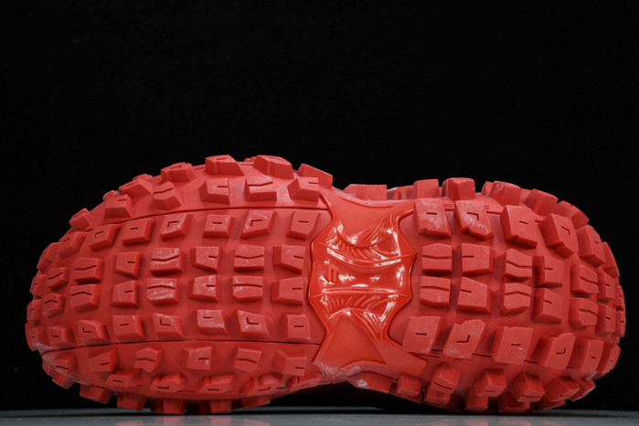 BLCG DEFENDER SNEAKER 685613 W2RAA 6010
