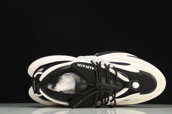 BALMAIN LEATHER UNICORN LOW-TOP SNEAKER