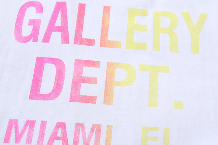 GA11ERY DEPT. T-SHIRT 24042331