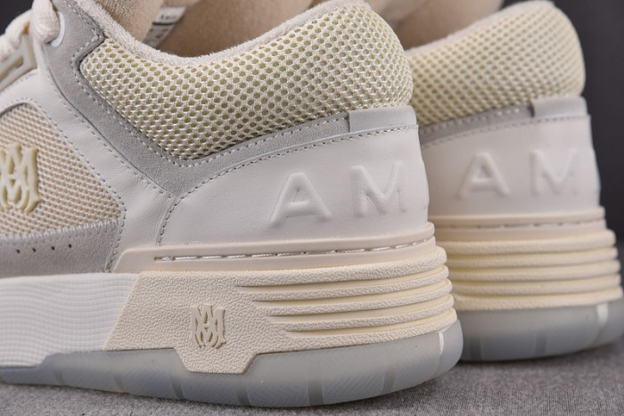 AR1M1 Sneaker MF8012-112