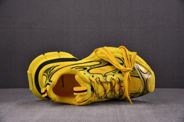 BLCG 3XL SNEAKER 524039 W2FA1 9010