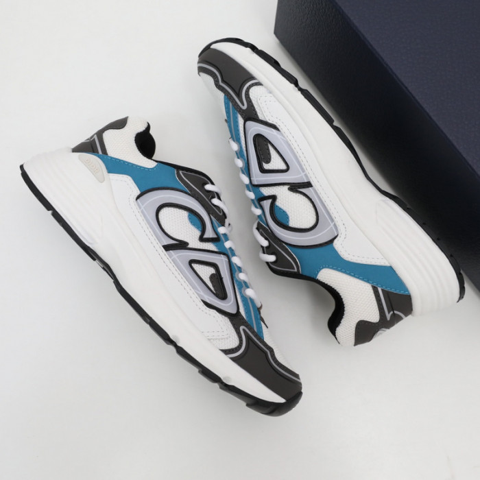 DR B30 Sneakers