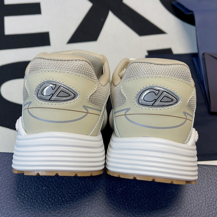 DR B30 Sneakers