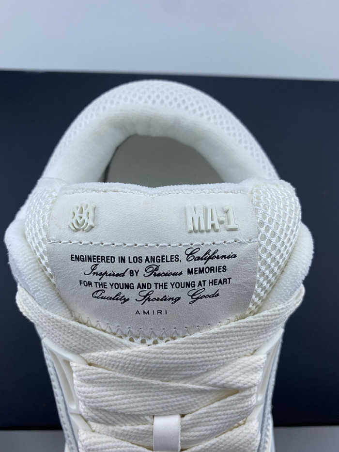 AR1M1 Sneaker MA1